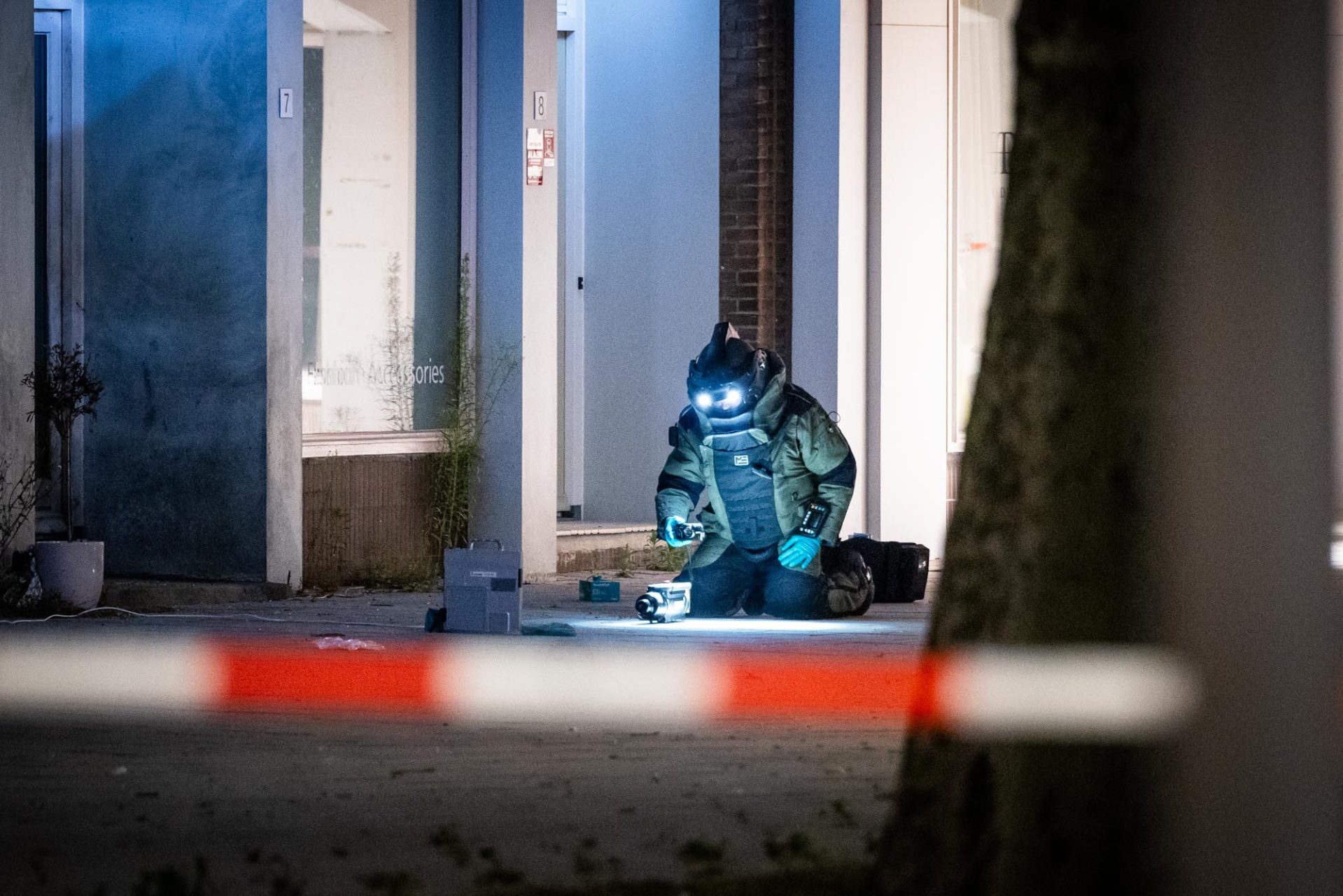 Flat ontruimd na vondst explosief bij winkel