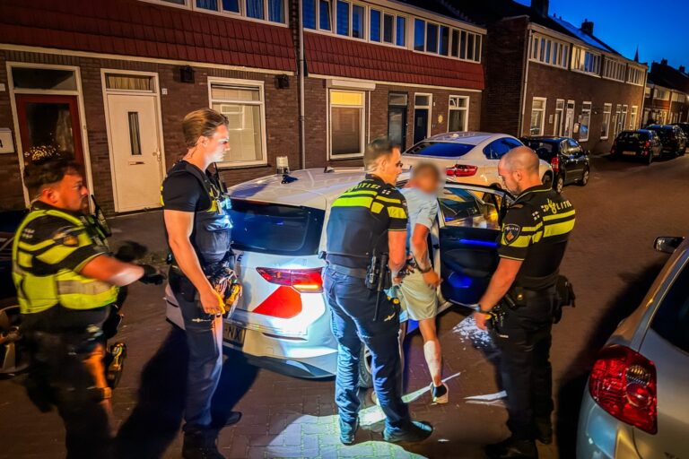 Verdachte aangehouden na inval in onderzoek naar heling