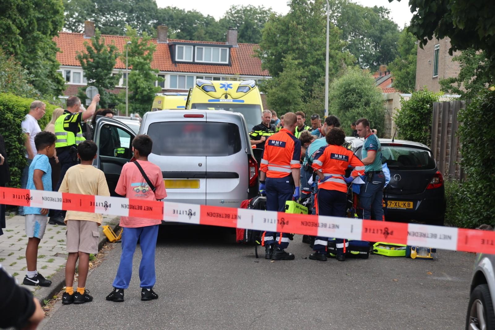 Kind op fiets aangereden door maaltijdbezorger