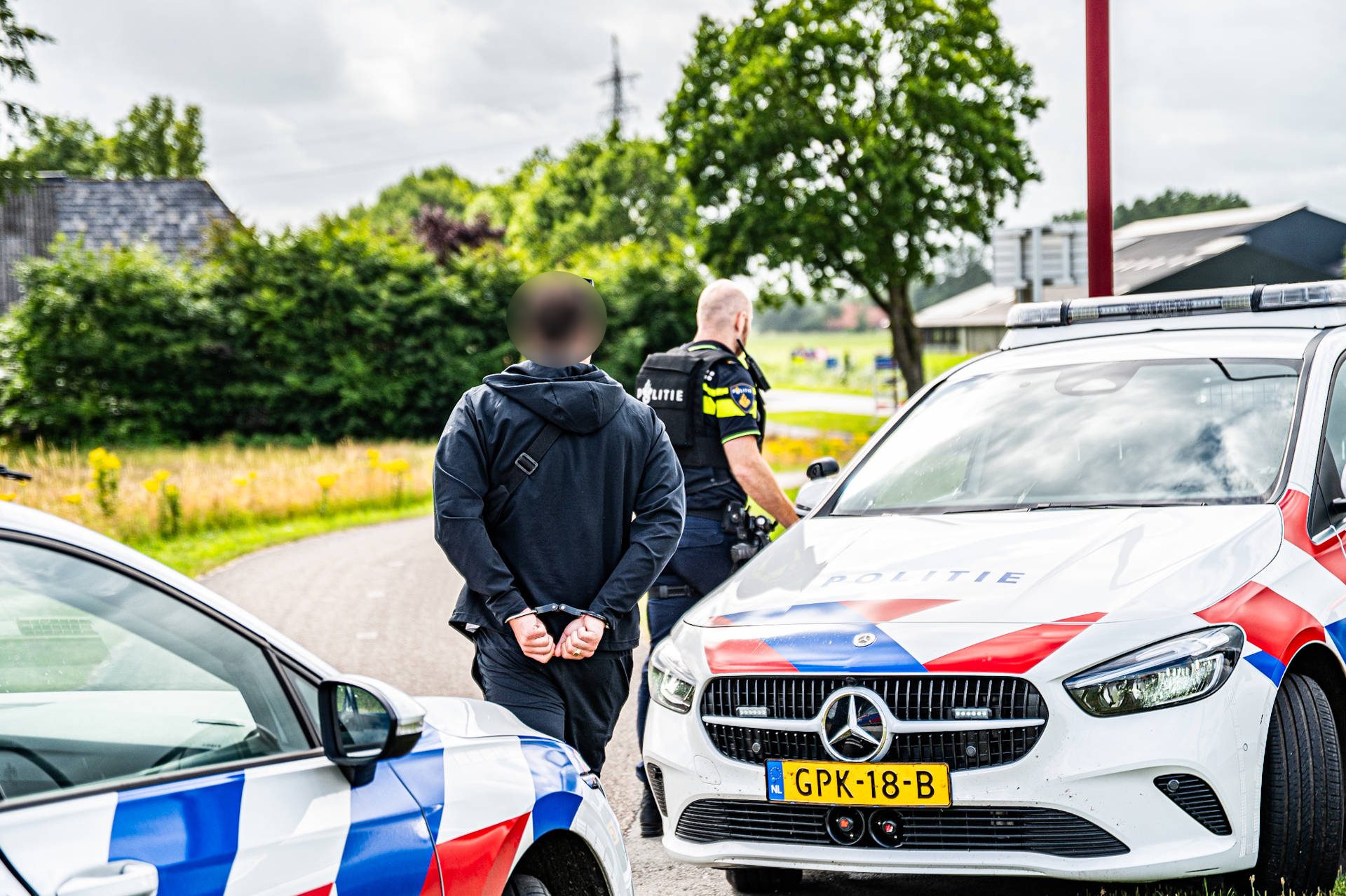 Politie ontdekt via in beslag genomen telefoons spoor naar 375 blokken cocaïne