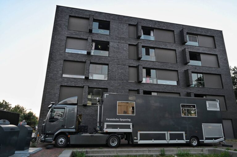 Man (29) aangehouden in onderzoek naar overlijden in appartement