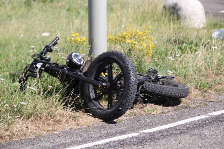 Fatbiker gereanimeerd na botsing met vrachtwagen