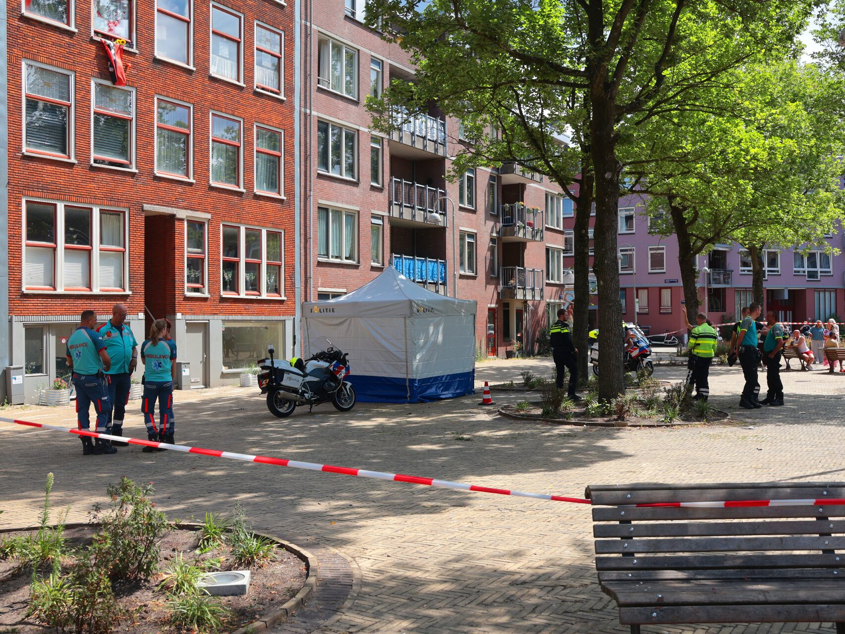 Overleden persoon aangetroffen nabij Canal Pride