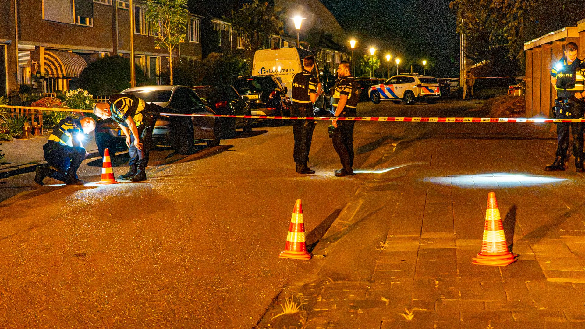 Overval bij woning: bewoner gewond, daders gevlucht
