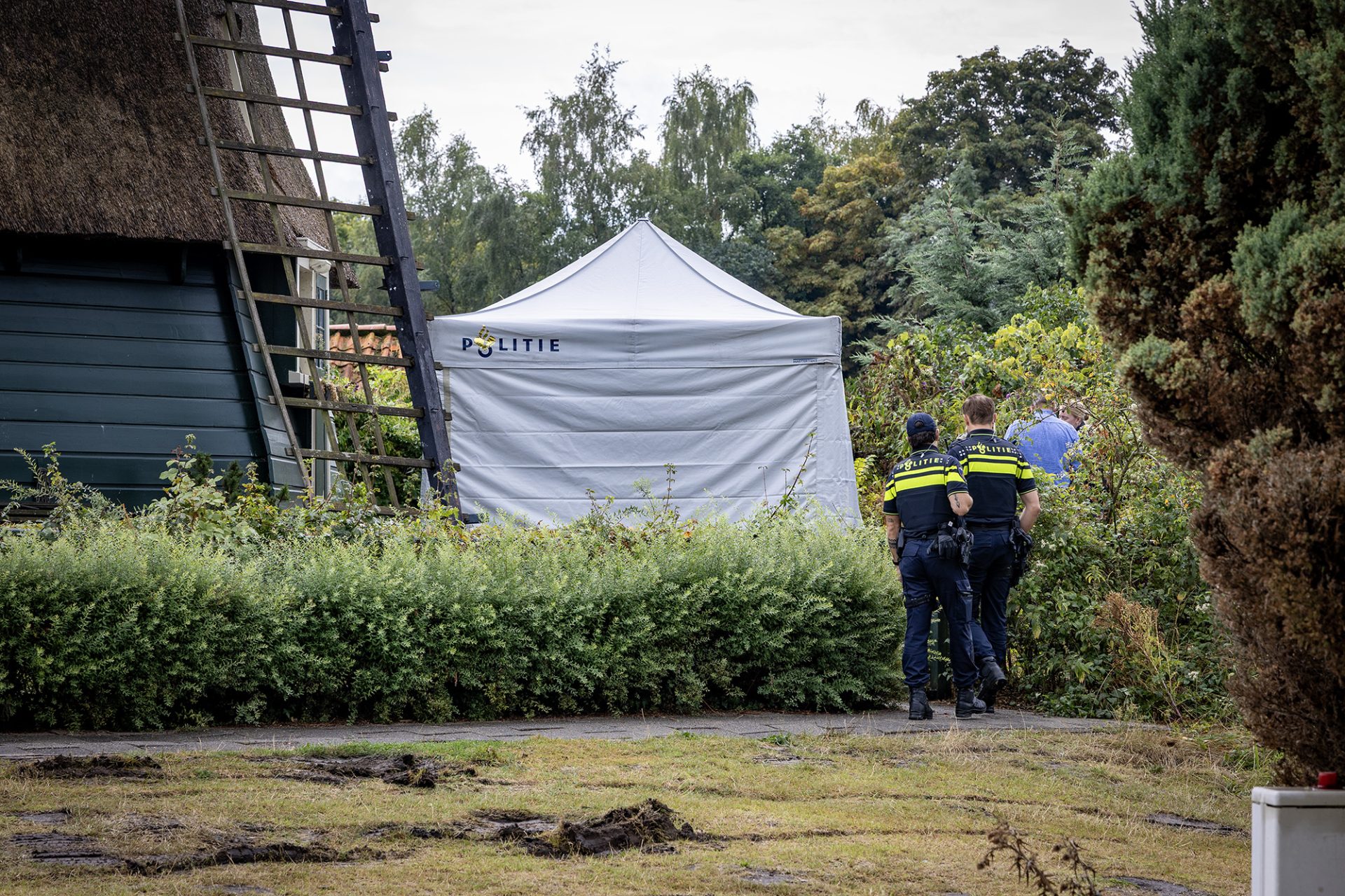 Stoffelijk overschot aangetroffen in water bij molen