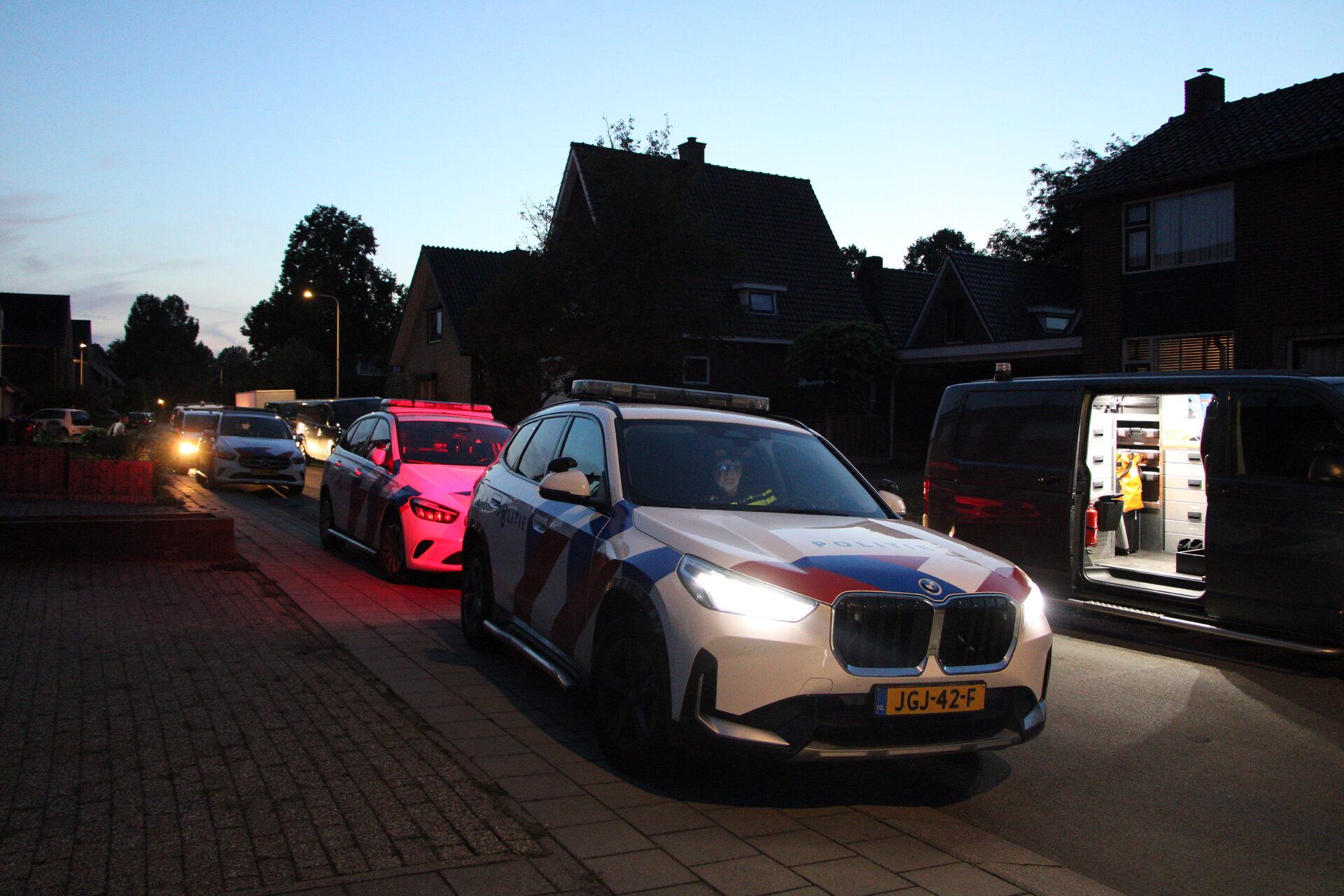 995cebde-4ba8-489a-b426-5cbb49d64cddjpg - 112 Nederland