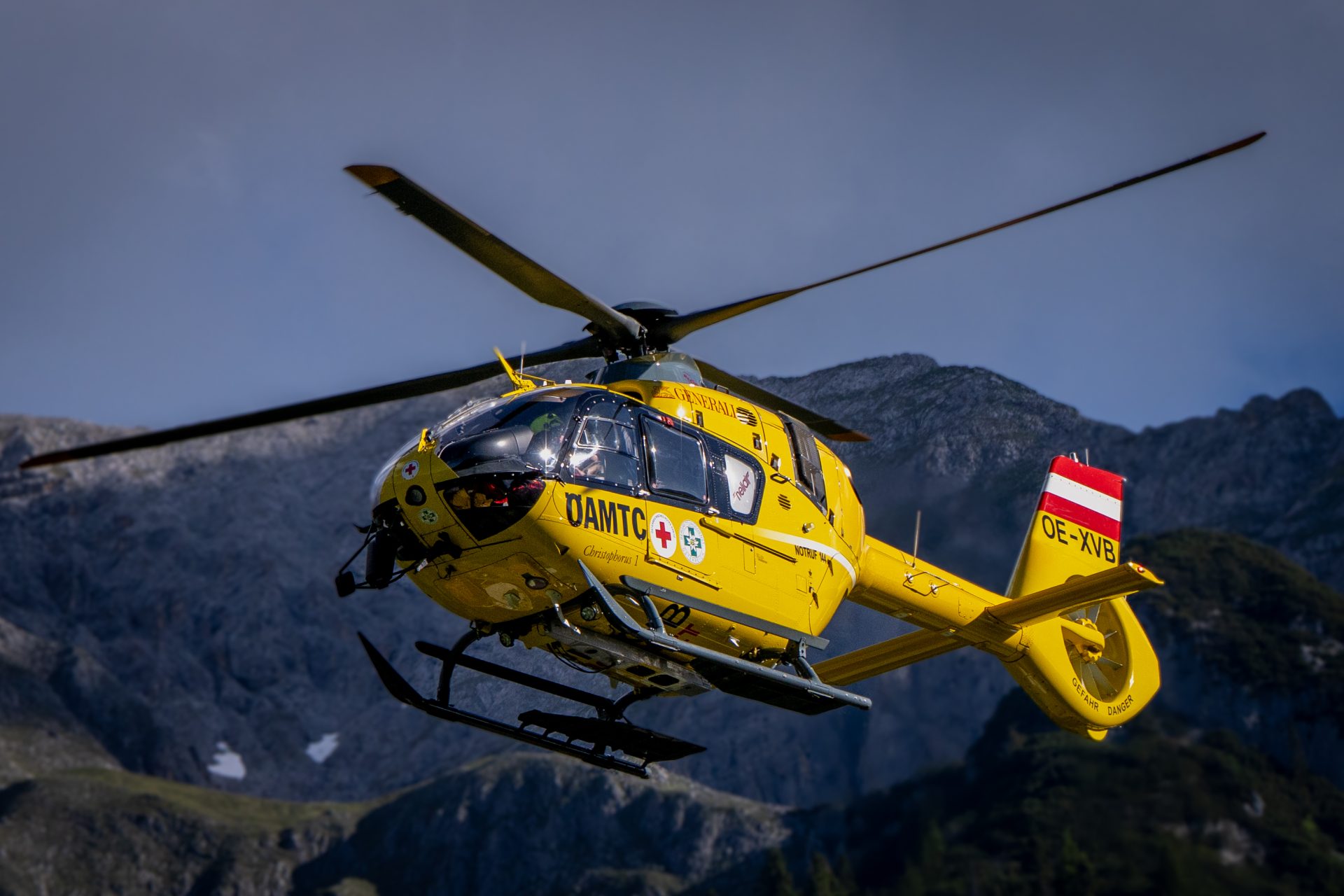 Nederlandse jongen (12) valt 30 meter naar beneden in Oostenrijk