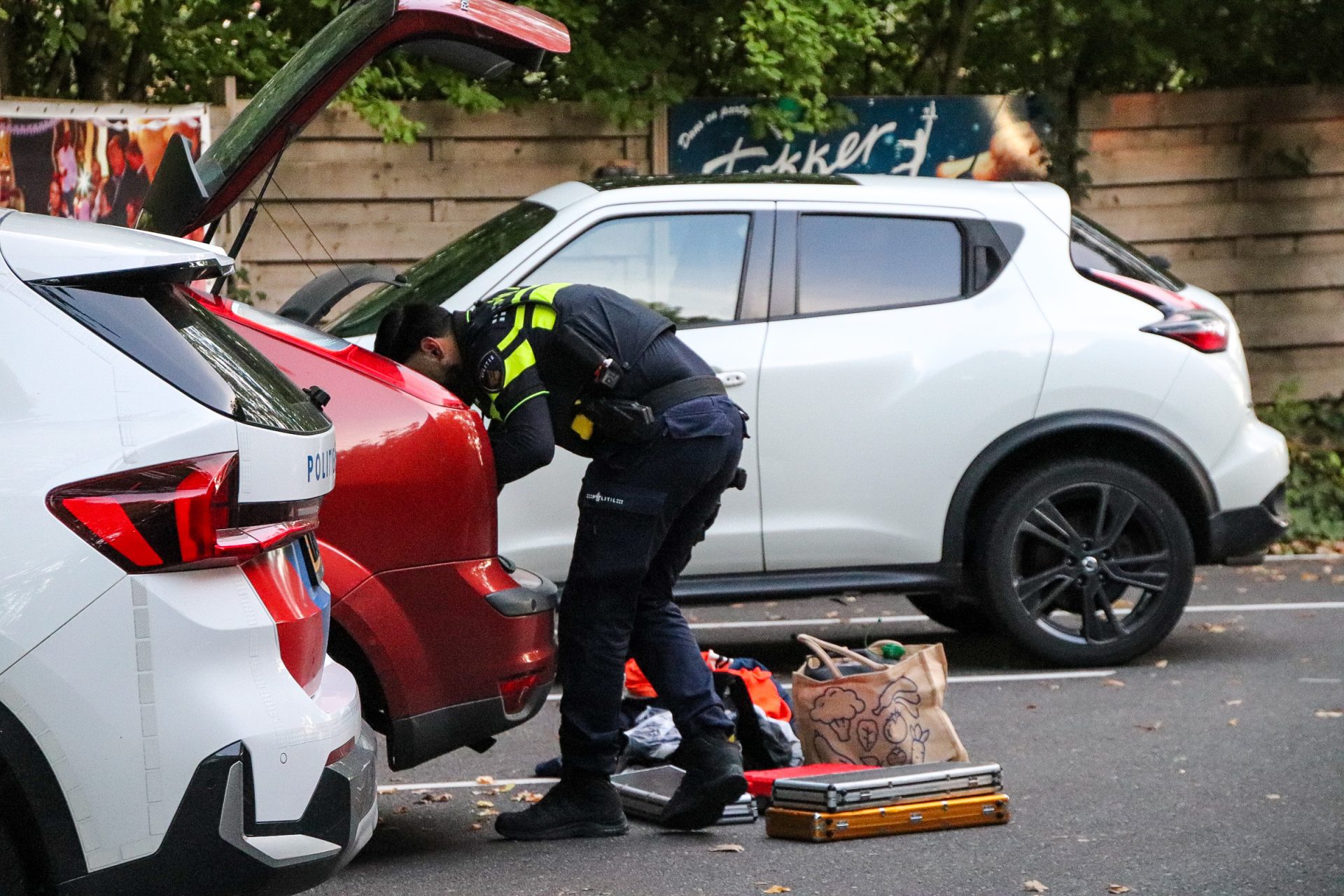 Agenten stuitten op illegaal pokertoernooi