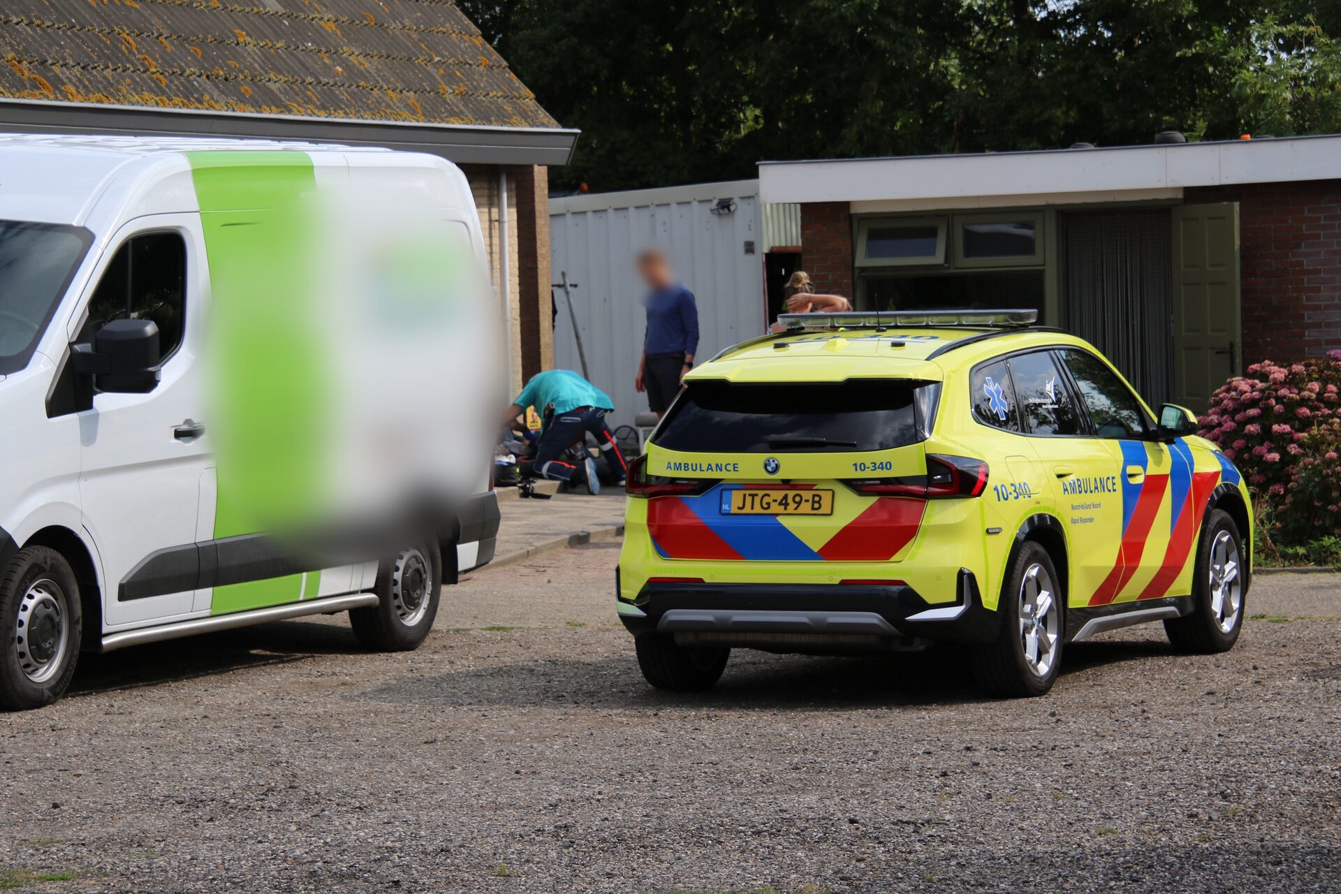 Jongetje zwaargewond na botsing met bestelbus op Texel