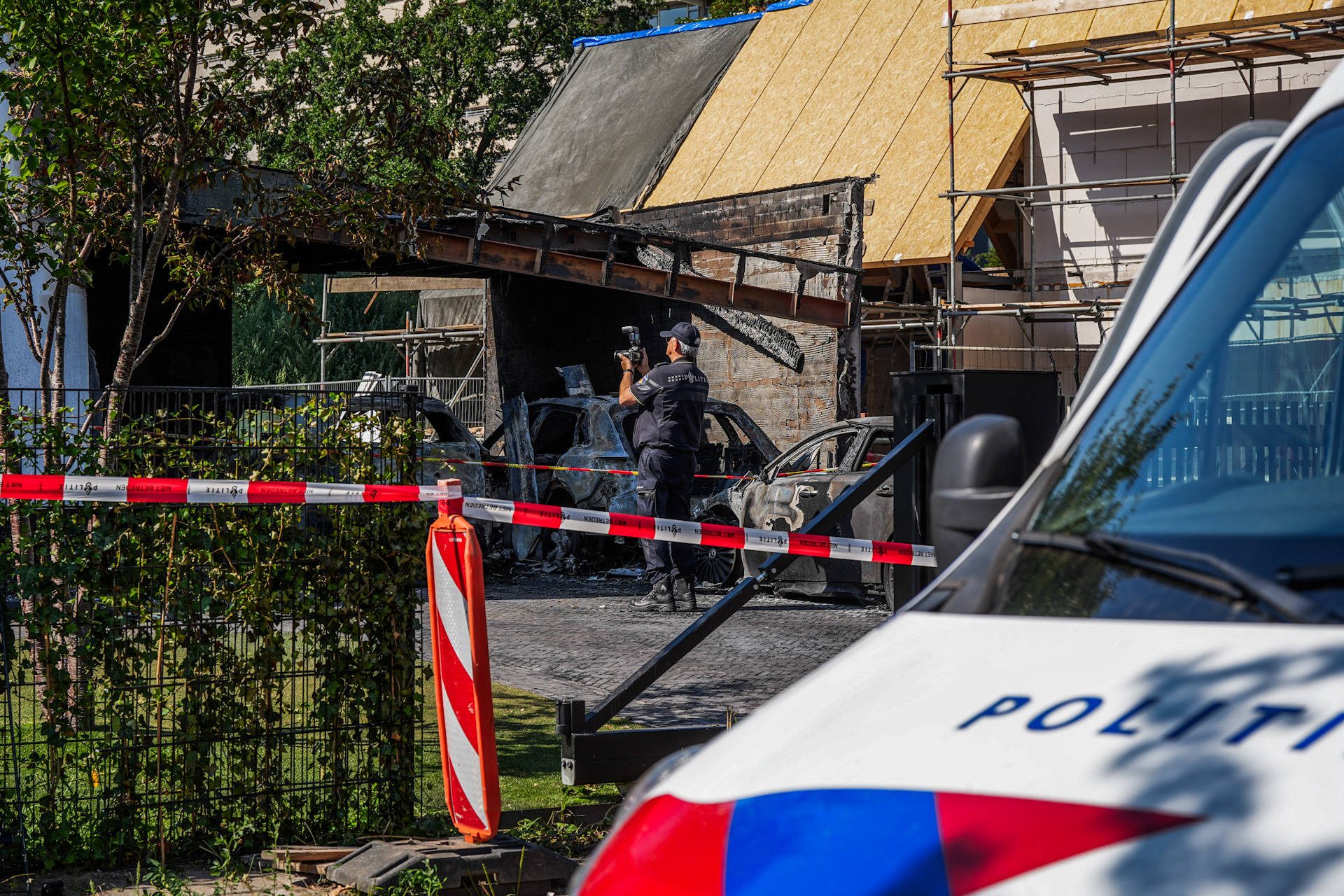 Sporenonderzoek rondom zwaar beschadigde villa