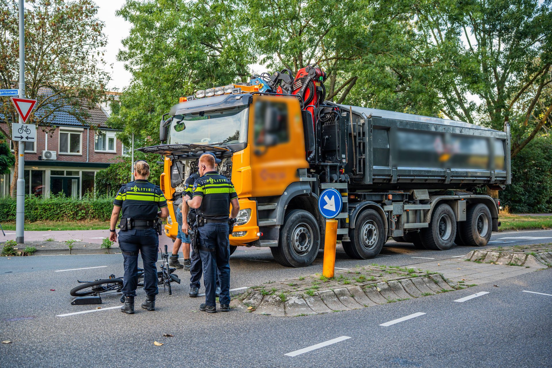 PERSBUREAU_HEITINK_SMALL_BEA09D01-68F5-4159-911E-0F5CE781C746-1 - 112 Nederland