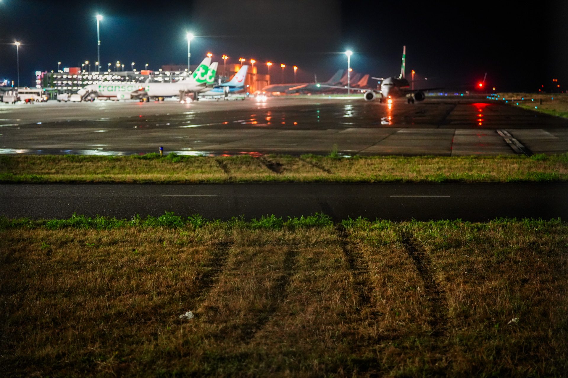 Photo: 112nederland.nl Naked Woman Drives Through Fence at Eindhoven Airport and Reaches Airfield