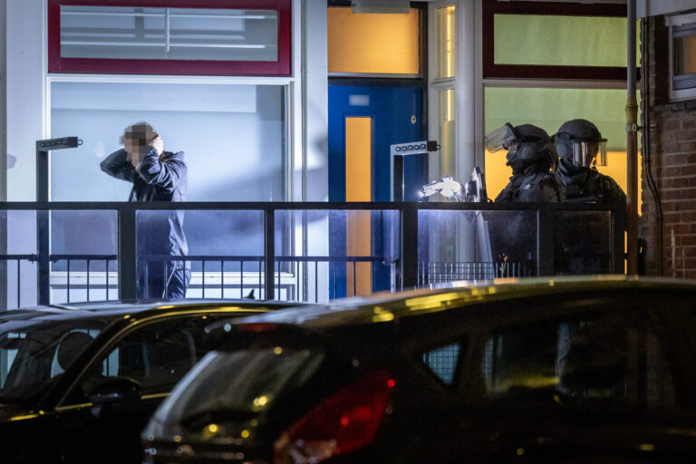 DSI ingezet bij aanhouding na melding over schoten