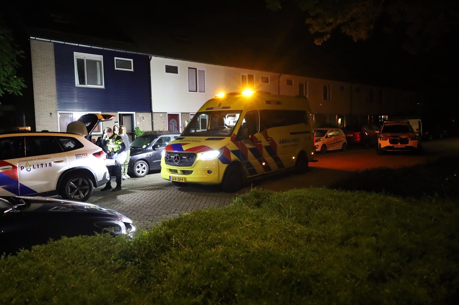 Minderjarige gestoken en met spoed naar ziekenhuis afgevoerd