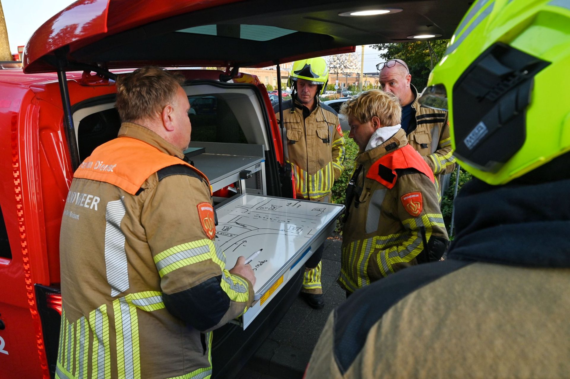 2ff59c0c-76e8-42b8-846f-22a7e0121004jpeg - 112 Nederland