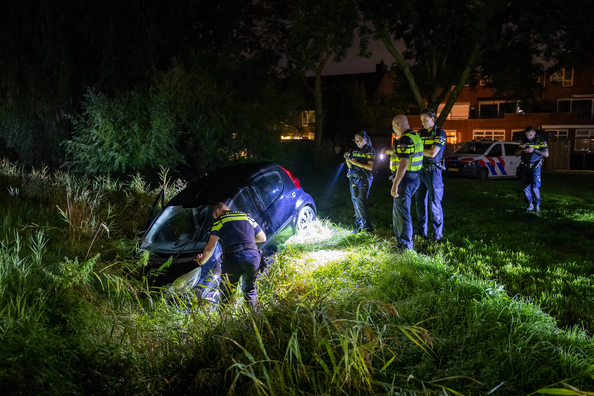 Twee verdachten aangehouden na lange politieachtervolging