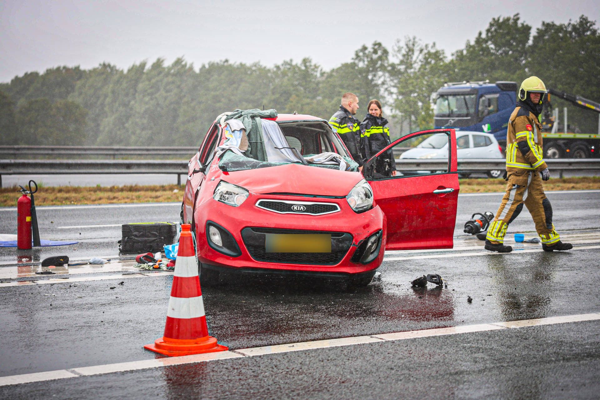 NOORDERNIEUWS_Vrouw_gewond_bij_ongeval_op_A7_bij_Drachten_7 - 112 Nederland