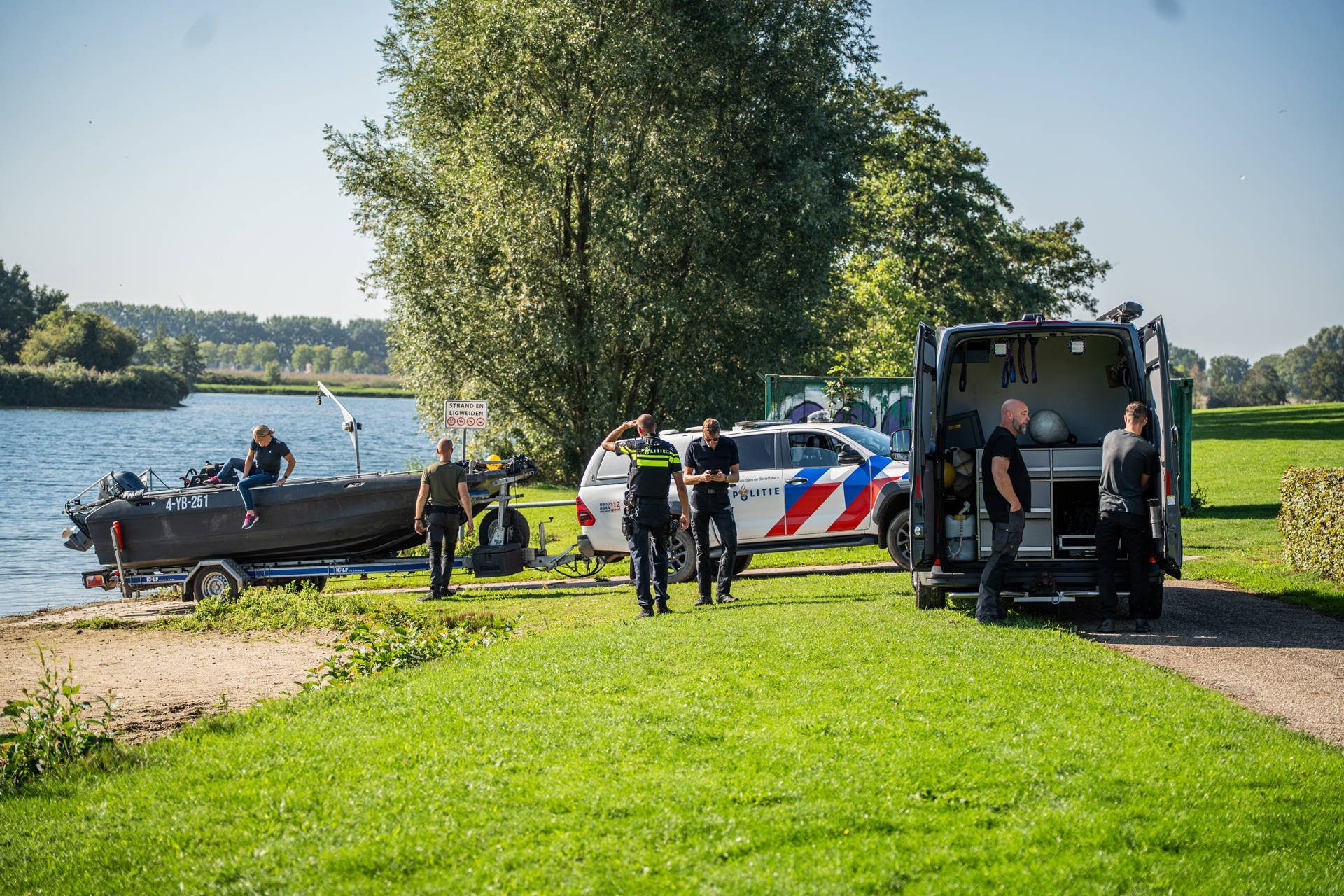 PERSBUREAU_HEITINK_SMALL_33C467A5-A2C2-4A1C-88C6-B876BDDB815C - 112 Nederland