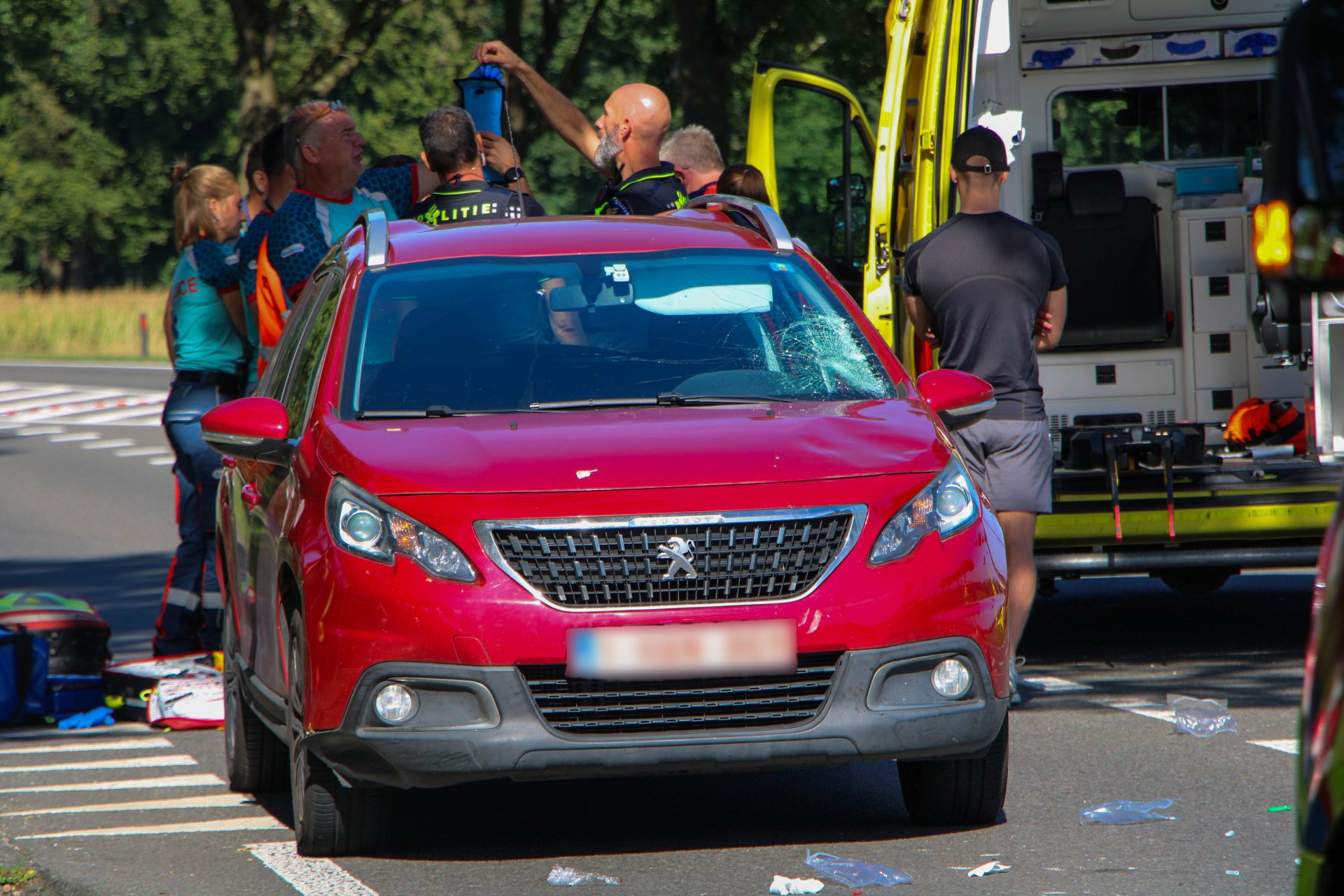 86-jarige fietser overleden na aanrijding met auto