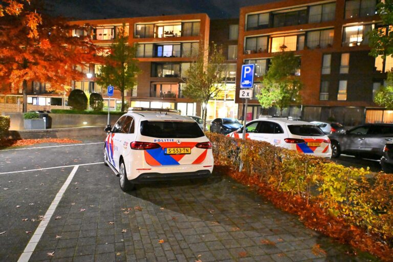 Oudere vrouw beroofd van sieraden in bejaardentehuis, politie zoekt dader