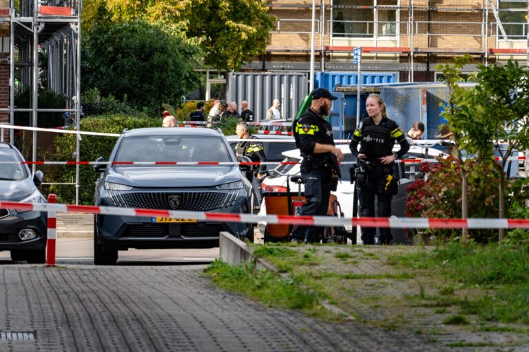 Schoten gehoord bij woning, bekende crimineel mogelijk doelwit van gerichte aanval