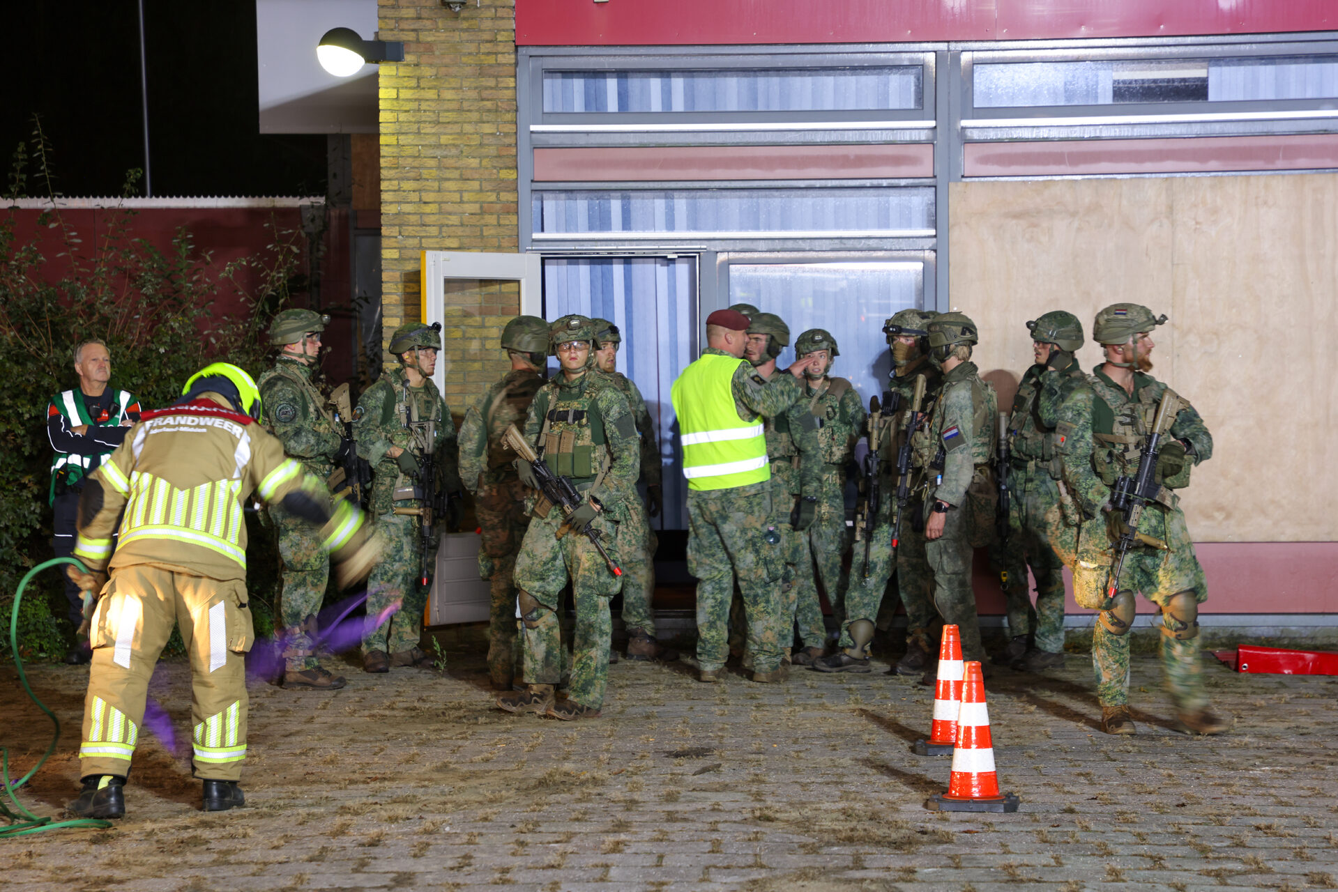 HEITINK_20261015_Grote_oefening_van_Defensie_in_Barneveld_20 - 112 Nederland