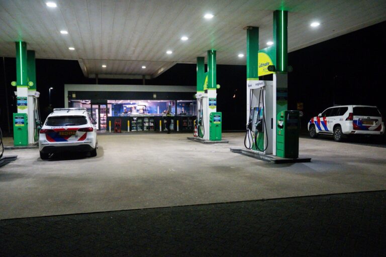 Tankstation overvallen door twee jongens