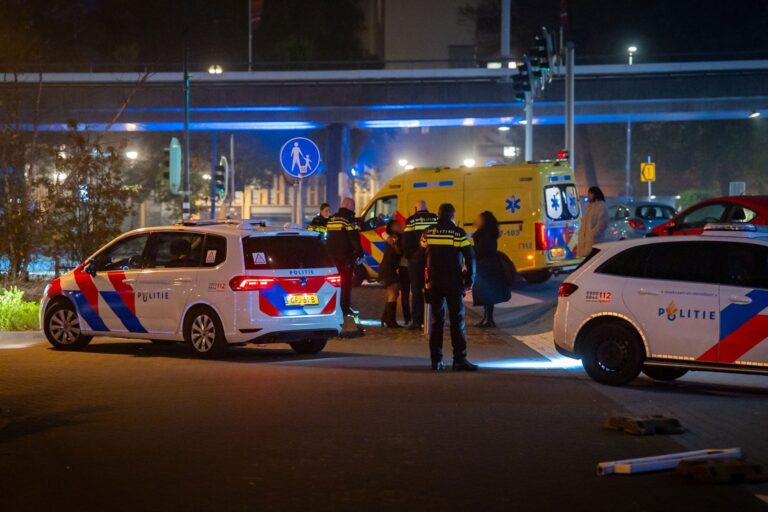 Man gestoken in zijn gezicht, verdachte vlucht op fatbike