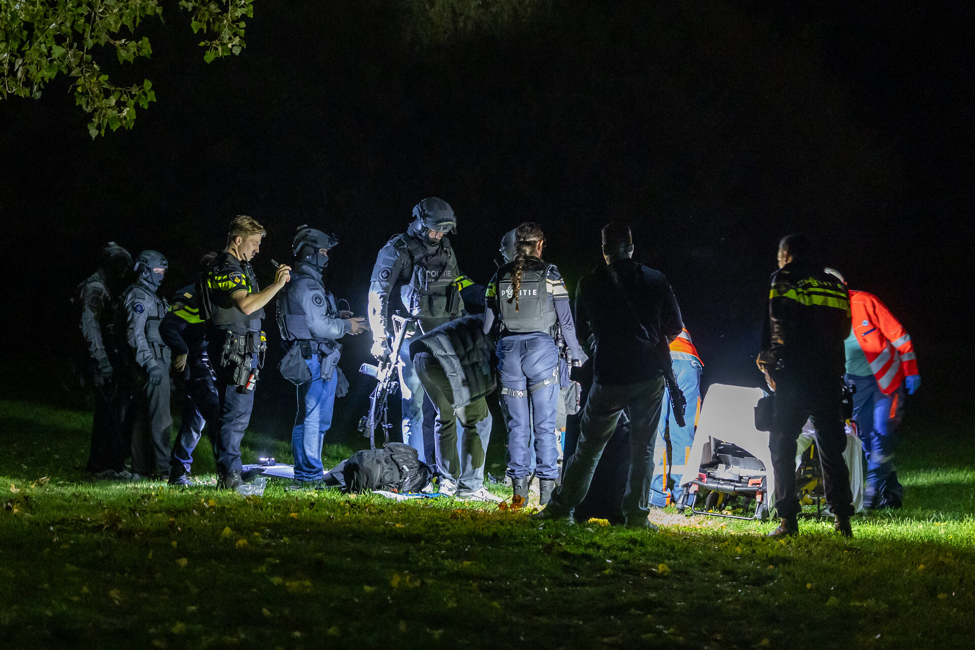 Arrestatieteam schiet gewapende persoon neer in Barendrecht