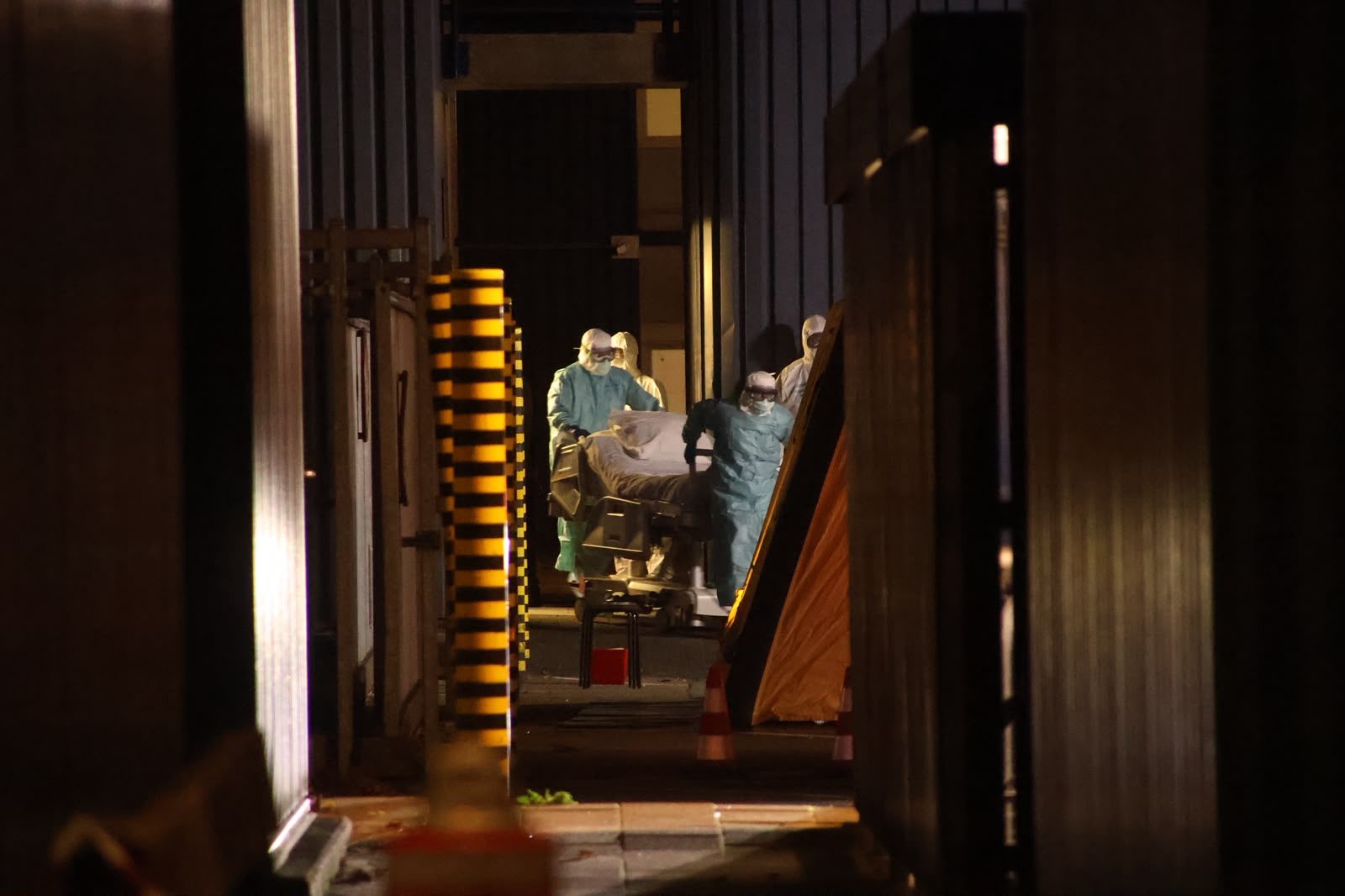 Ebolapatiënt aangekomen bij ziekenhuis en in strikte isolatie opgenomen