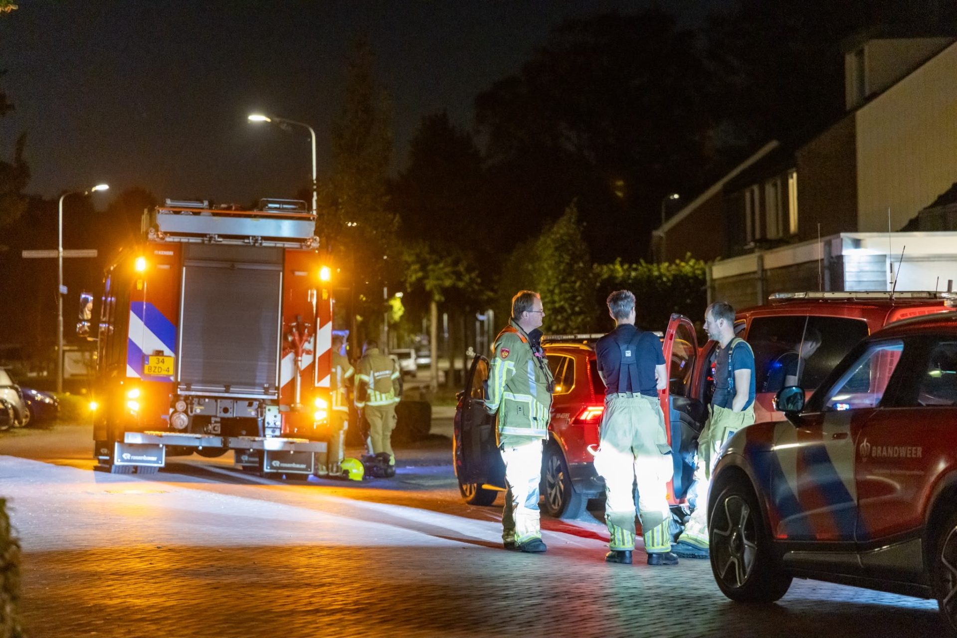Hulpdiensten rukken uit na meldingen van chemische lucht